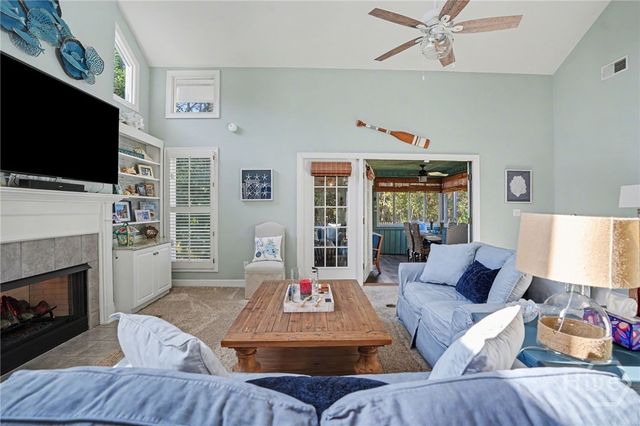 15 Riding Lane, Savannah, GA 31411