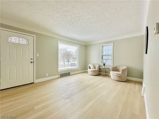 15405 Turney Road, Maple Heights, OH 44137