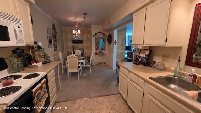 500 Woodingham Drive Unit 20, East Lansing, MI 48823