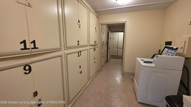 500 Woodingham Drive Unit 20, East Lansing, MI 48823