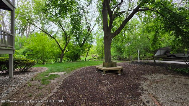500 Woodingham Drive Unit 20, East Lansing, MI 48823