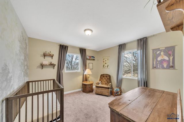 1830 ENNEN DR, Rapid City, SD 57703