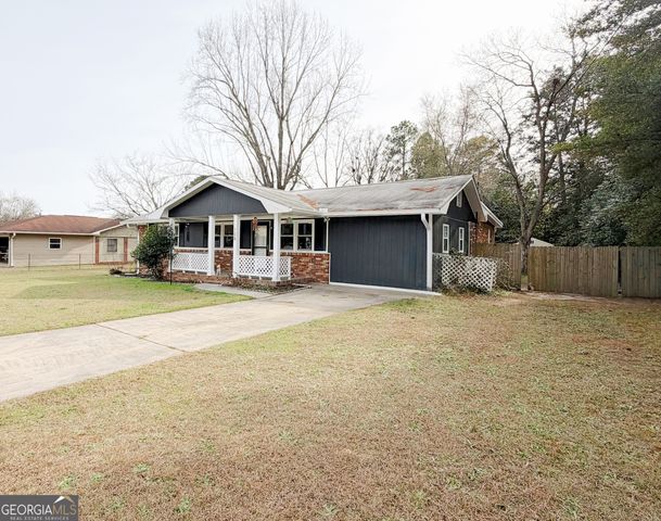 108 Weaver Road, Warner Robins, GA 31093