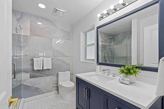 541 Kingfish Road, North Palm Beach, FL 33408