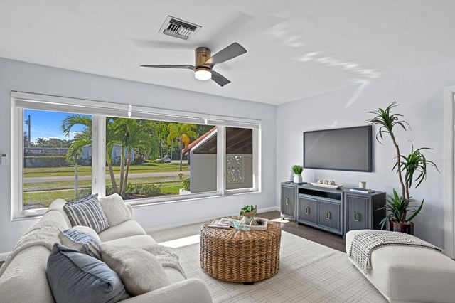 541 Kingfish Road, North Palm Beach, FL 33408