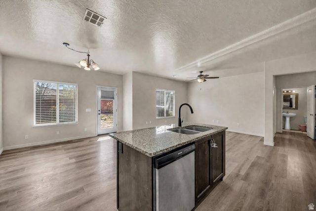 3544 E BROKEN MESA DR, St. George, UT 84790