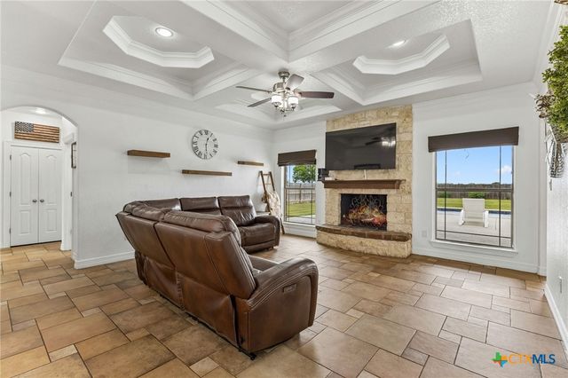 324 Kimbrough Road, Seguin, TX 78155