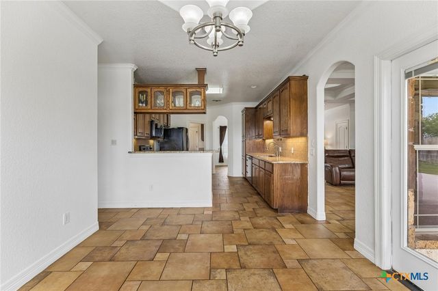 324 Kimbrough Road, Seguin, TX 78155