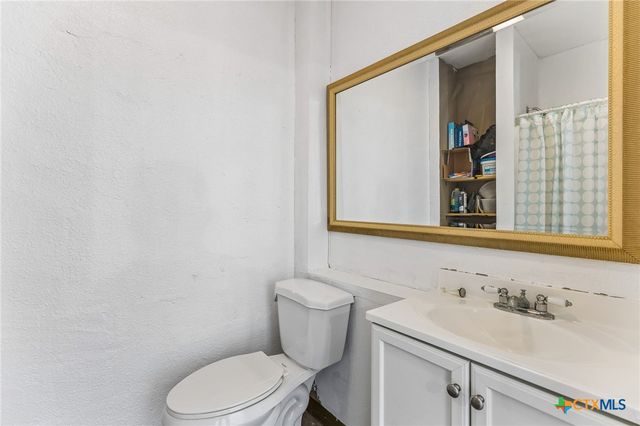 324 Kimbrough Road, Seguin, TX 78155