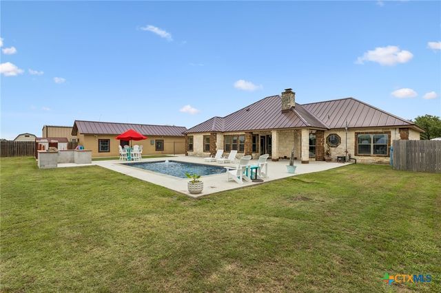 324 Kimbrough Road, Seguin, TX 78155