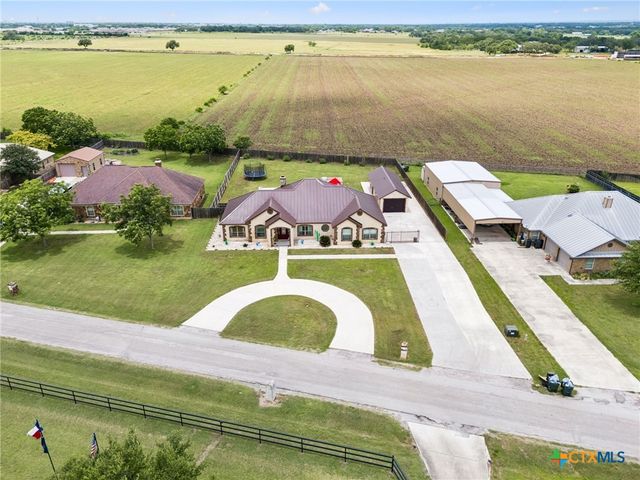 324 Kimbrough Road, Seguin, TX 78155
