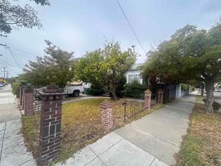 2331 Warner Ave, Oakland, CA 94603
