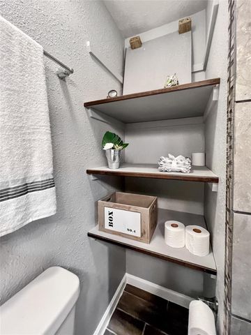 6347 Limestone Street, Houston, TX 77092