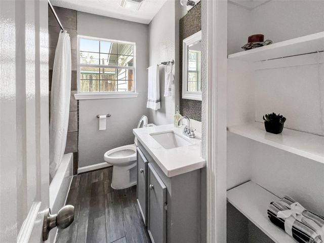 6347 Limestone Street, Houston, TX 77092