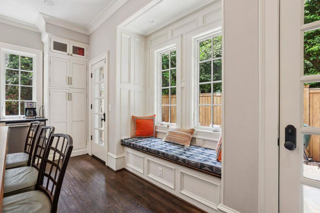 906 Arlington Place, Atlanta, GA 30306