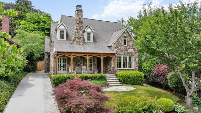 906 Arlington Place, Atlanta, GA 30306