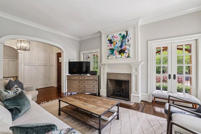 906 Arlington Place, Atlanta, GA 30306