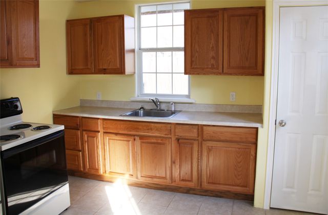 1916 Bernard Street, Denton, TX 76205