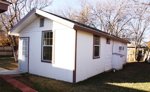 1916 Bernard Street, Denton, TX 76205