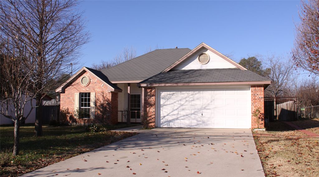 1916 Bernard Street, Denton, TX 76205