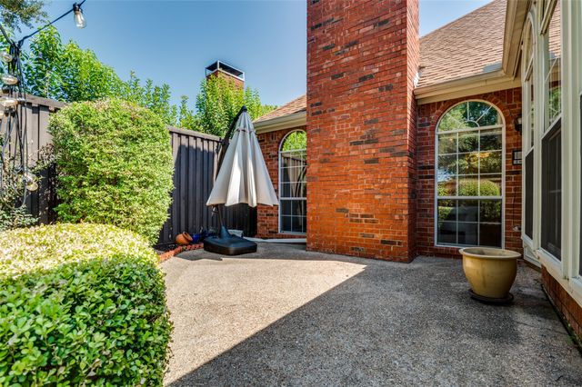 3840 Azure Lane, Addison, TX 75001