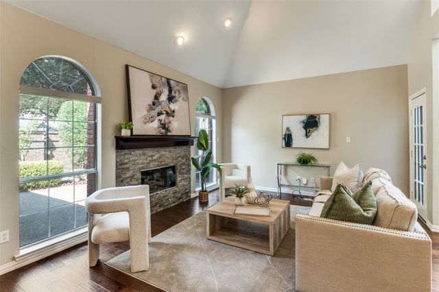 3840 Azure Lane, Addison, TX 75001