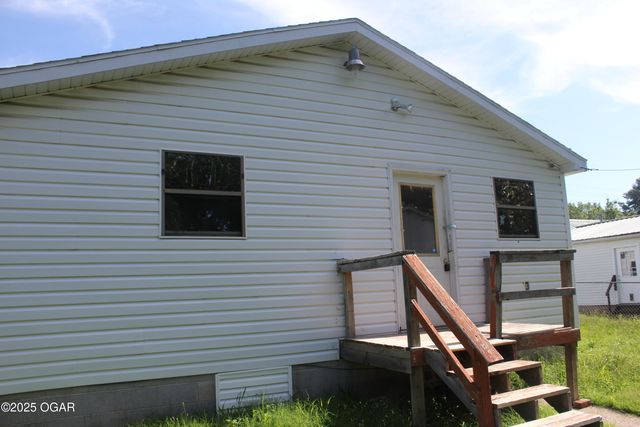 2414 W 4th Street, Joplin, MO 64801