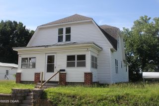 2414 W 4th Street, Joplin, MO 64801