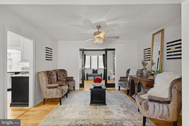 32 LINCOLN DR, Clementon, NJ 08021