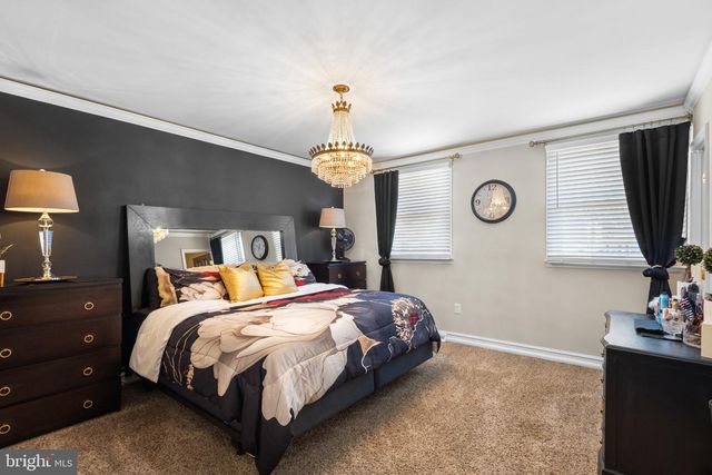 32 LINCOLN DR, Clementon, NJ 08021