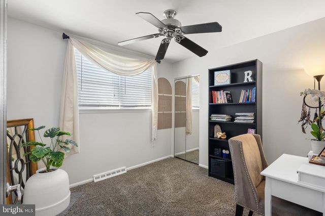 32 LINCOLN DR, Clementon, NJ 08021