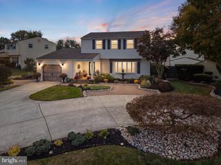 32 LINCOLN DR, Clementon, NJ 08021