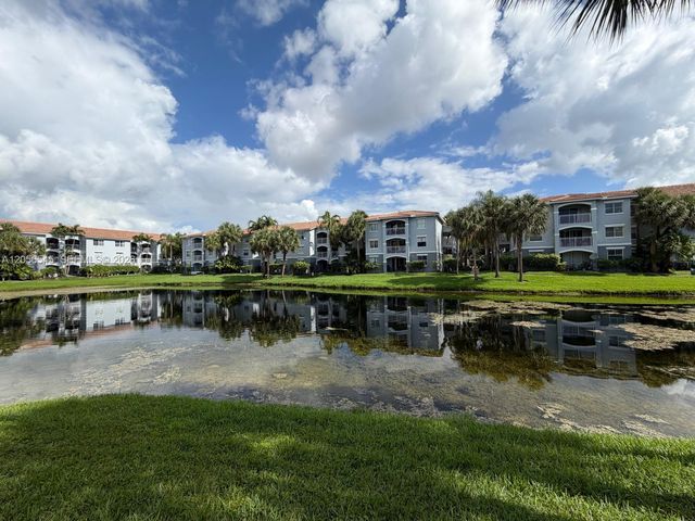 9645 NW 1st Ct 1-110, Pembroke Pines, FL 33024