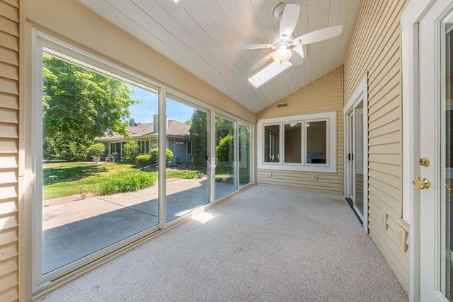 11014 MEQUON SQUARE DRIVE, Mequon, WI 53092