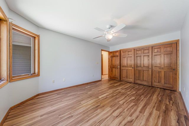 11014 MEQUON SQUARE DRIVE, Mequon, WI 53092