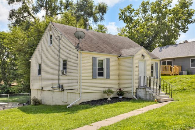 808 Philip Street, Des Moines, IA 50315