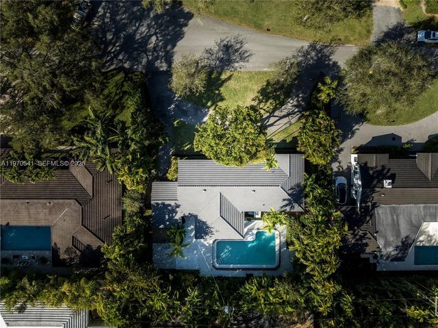 1350 Mendavia Ave, Coral Gables, FL 33146