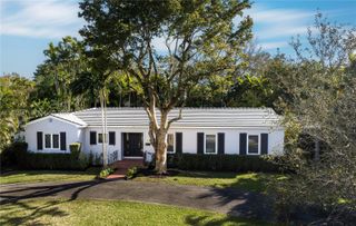 1350 Mendavia Ave, Coral Gables, FL 33146