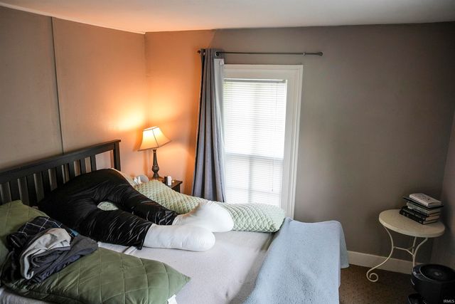 1115 W Wayne Street, Fort Wayne, IN 46802