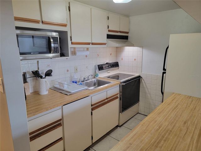 8465 W GULF BOULEVARD 58, Treasure Island, FL 33706