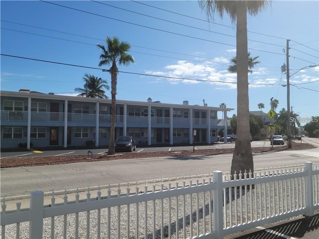 8465 W GULF BOULEVARD 58, Treasure Island, FL 33706