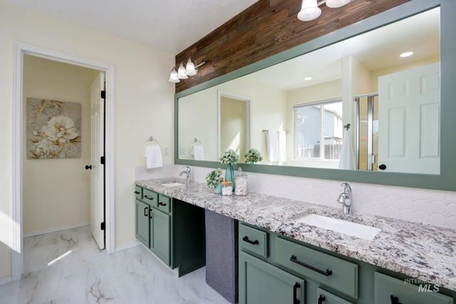 2522 N Snow Hawk, Kuna, ID 83634