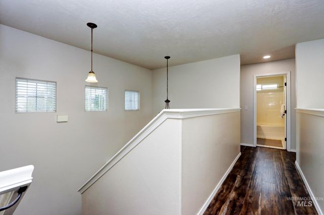 2522 N Snow Hawk, Kuna, ID 83634