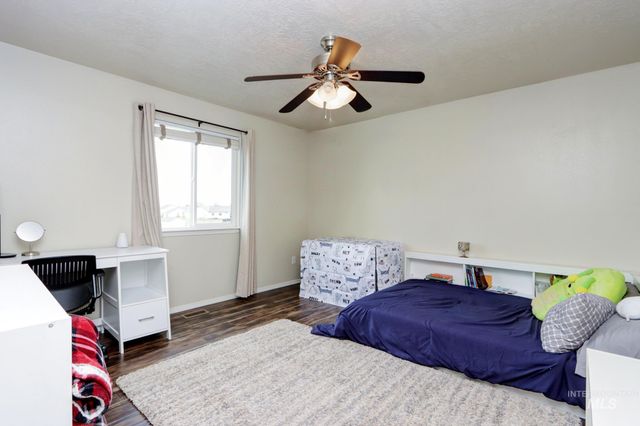 2522 N Snow Hawk, Kuna, ID 83634