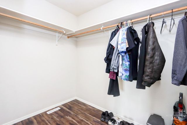 2522 N Snow Hawk, Kuna, ID 83634