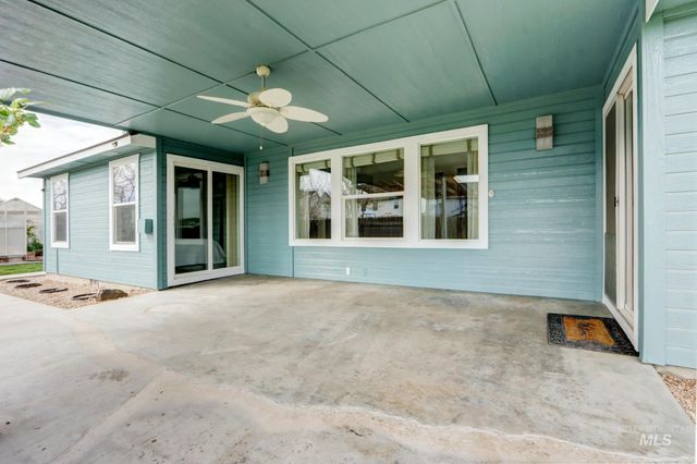 2522 N Snow Hawk, Kuna, ID 83634