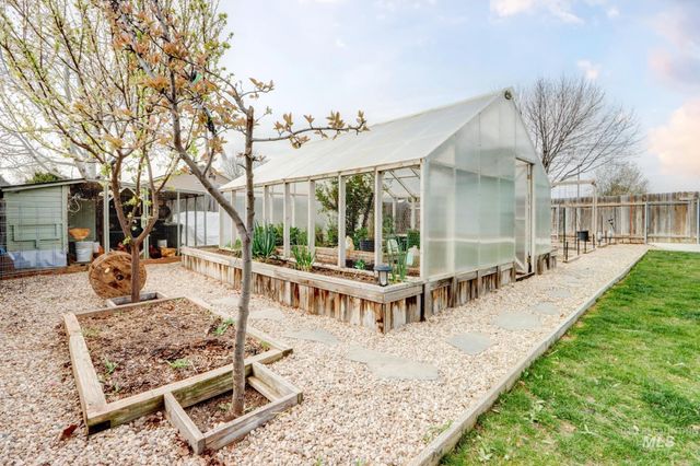 2522 N Snow Hawk, Kuna, ID 83634