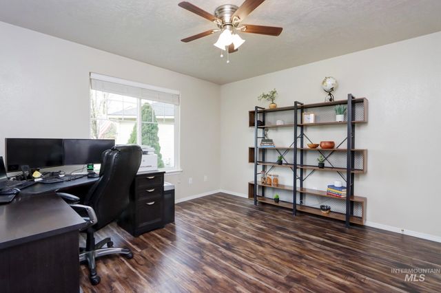 2522 N Snow Hawk, Kuna, ID 83634