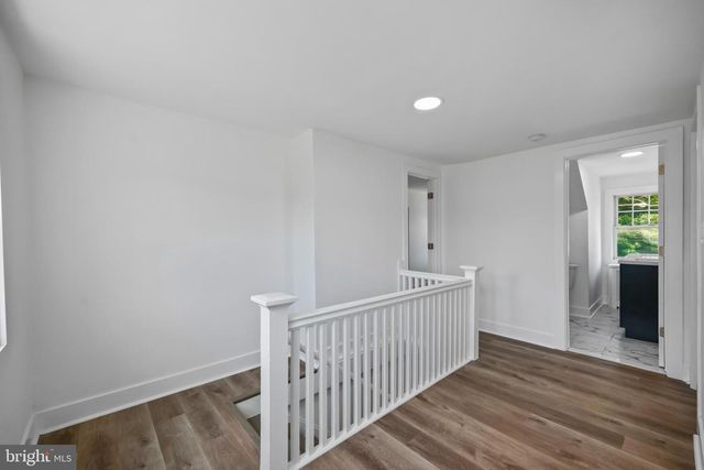 5 MONUMENT AVE, Hamilton, NJ 08619