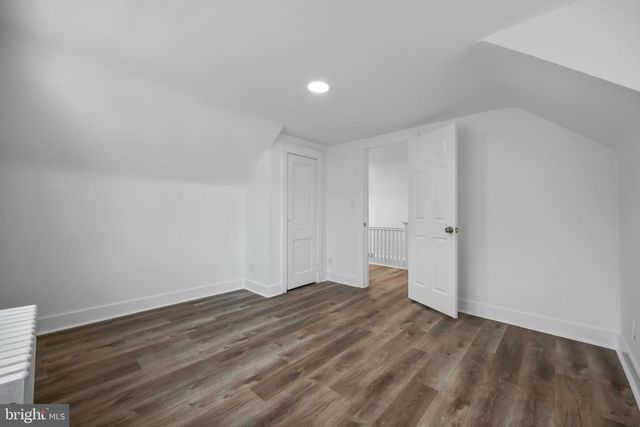 5 MONUMENT AVE, Hamilton, NJ 08619